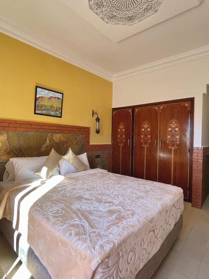 Hotel Bougafer 廷吉尔 外观 照片