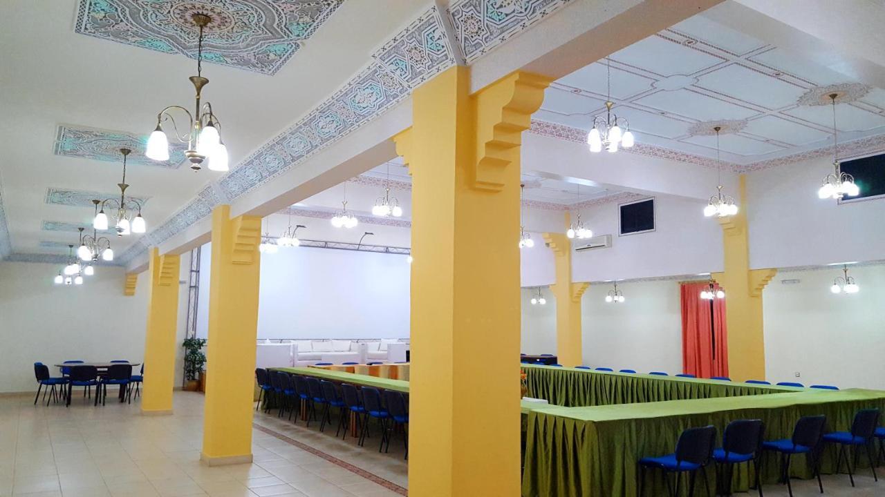 Hotel Bougafer 廷吉尔 外观 照片