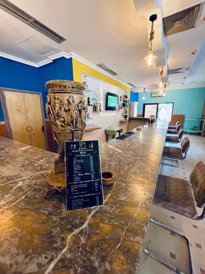 Hotel Bougafer 廷吉尔 外观 照片