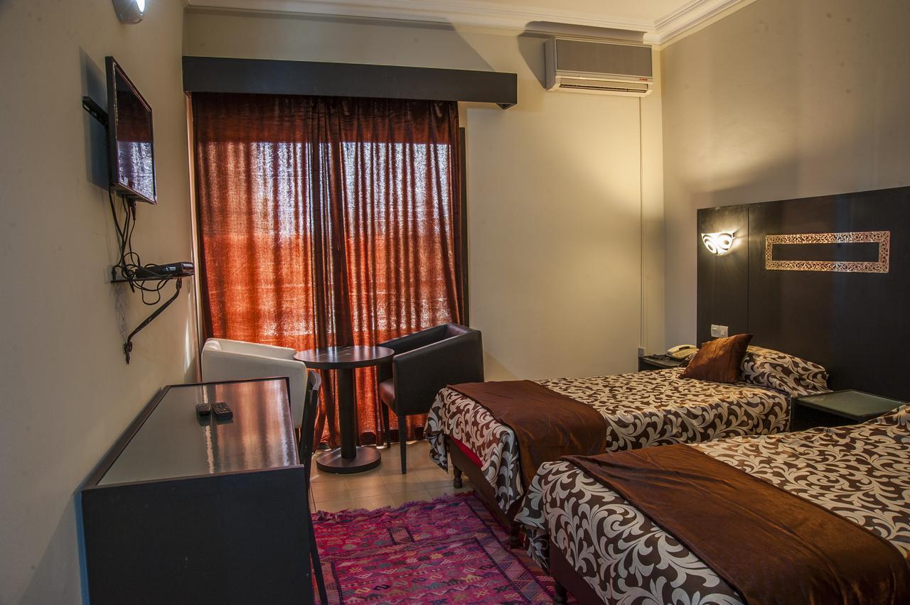 Hotel Bougafer 廷吉尔 外观 照片