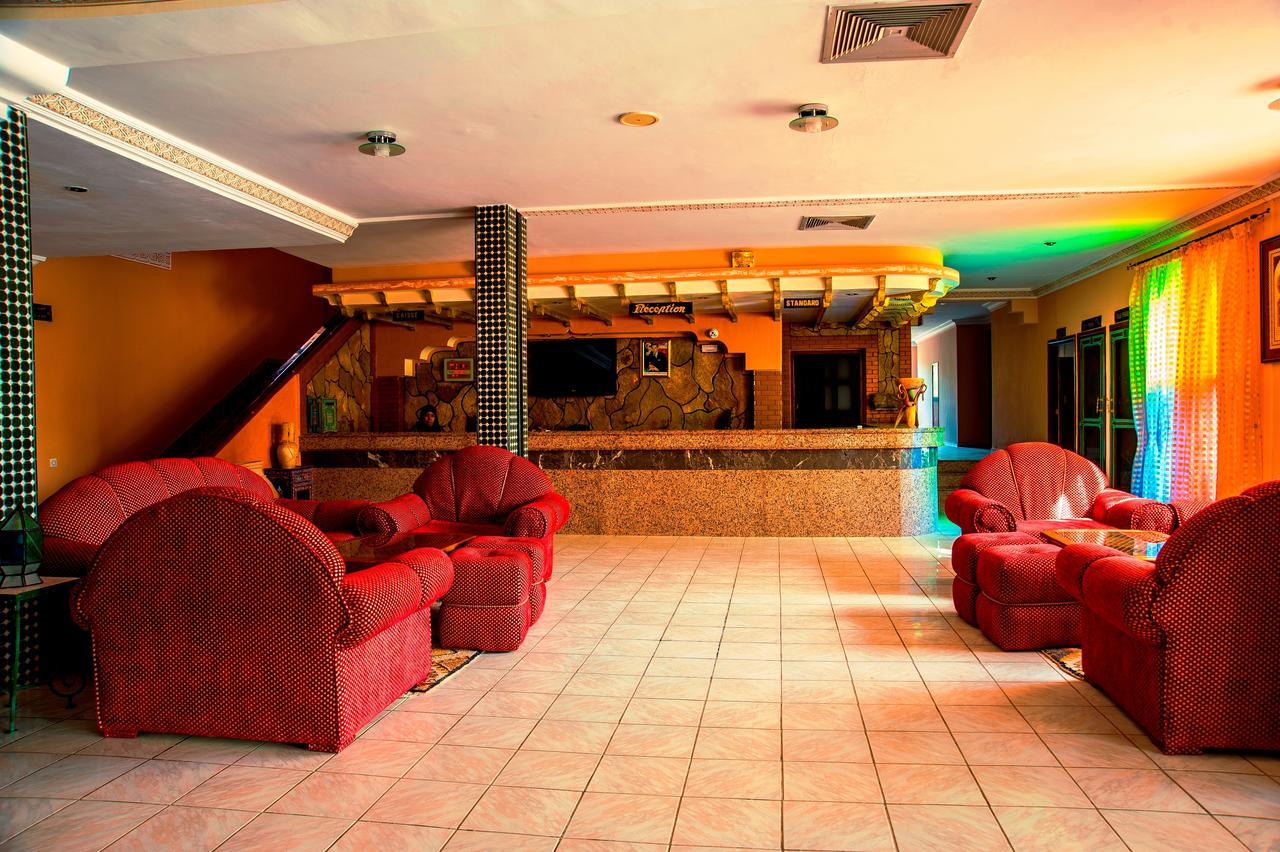 Hotel Bougafer 廷吉尔 外观 照片