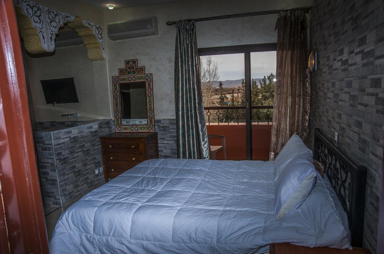Hotel Bougafer 廷吉尔 外观 照片