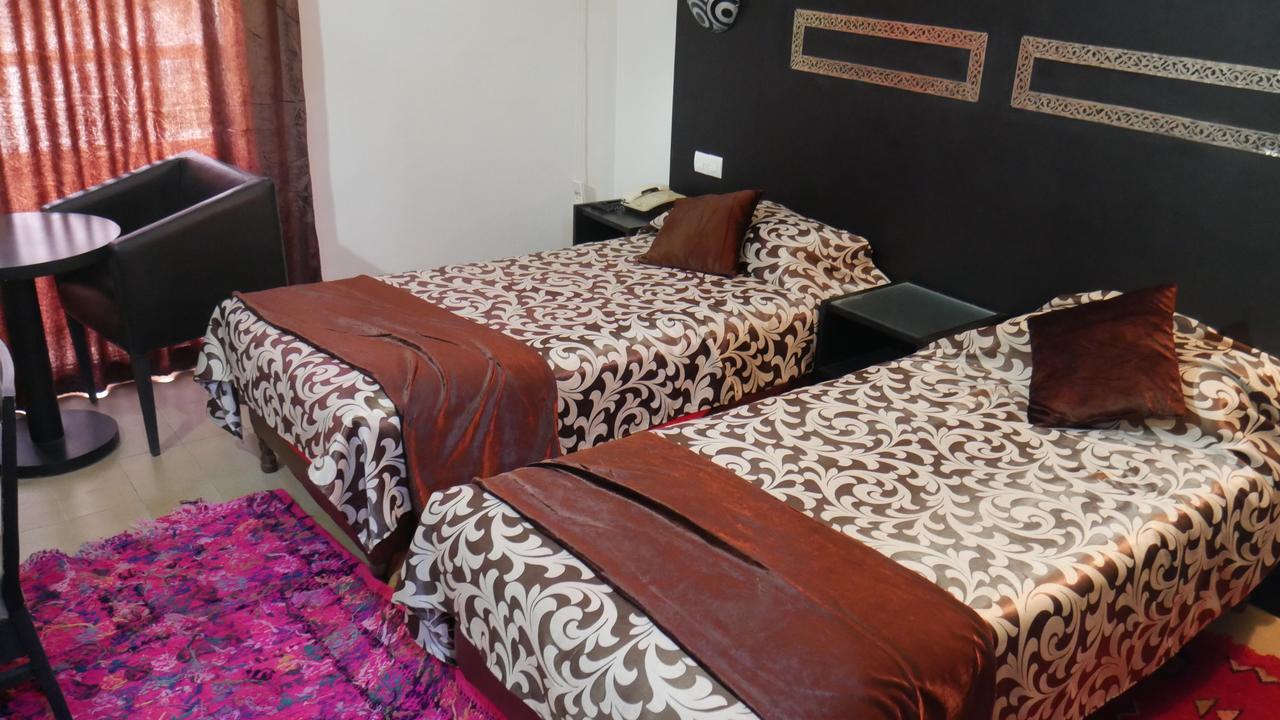 Hotel Bougafer 廷吉尔 外观 照片