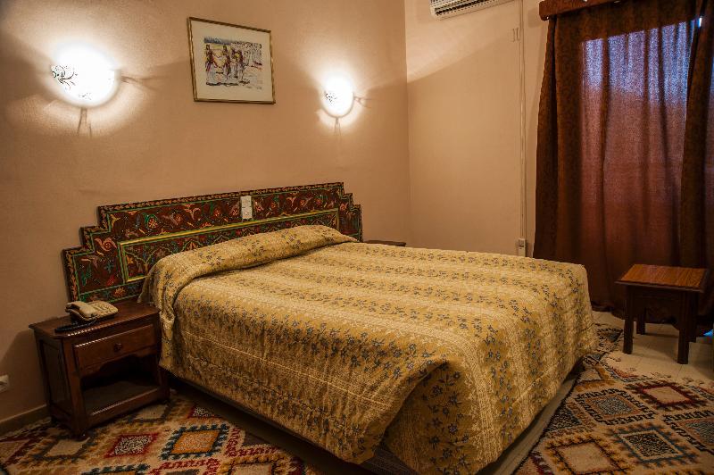 Hotel Bougafer 廷吉尔 外观 照片