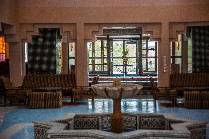 Hotel Bougafer 廷吉尔 外观 照片